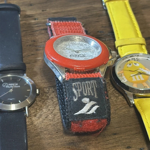 VTG Jewelry Lot Bundle of 7 Count Pieces (6 Watches & 1 Set Ear Ring ASS. style - Picture 8 of 16